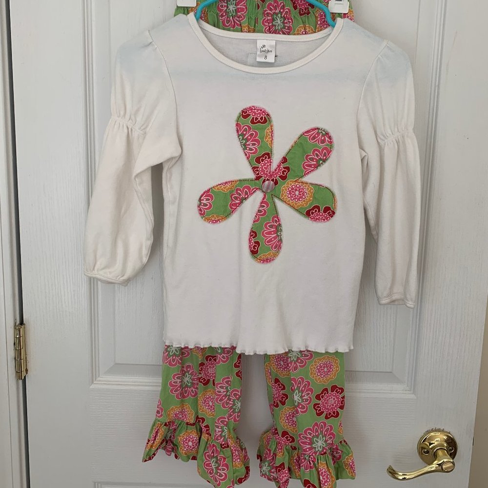 Beehave 2 piece outfit Size 8